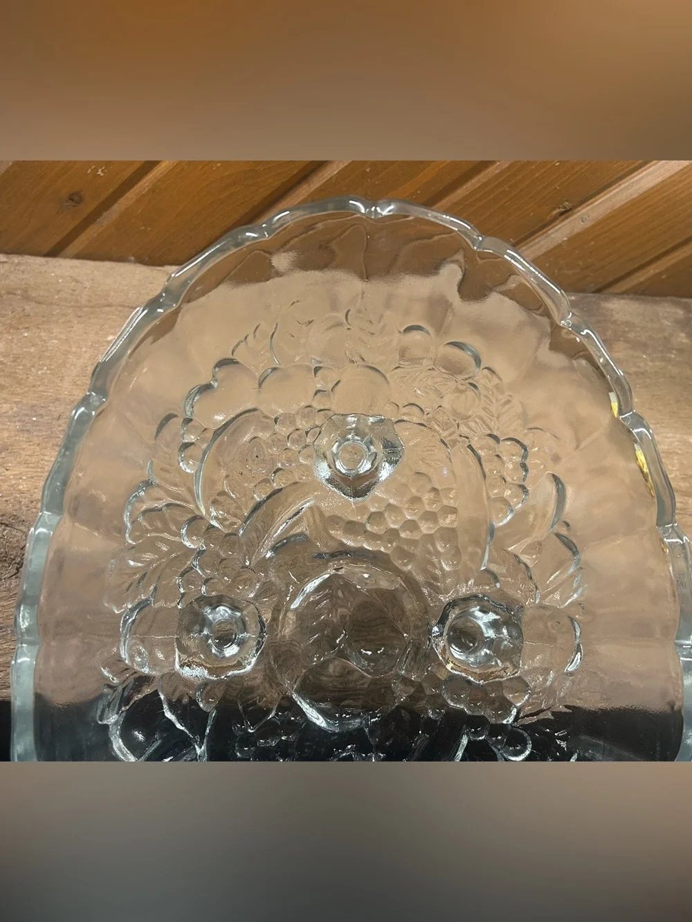 Vintage Indiana Glass Harvest Grape Glass Fruit Bowl (C)